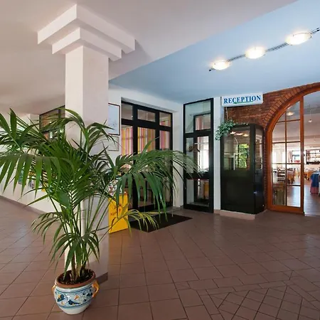 Casa Rosa Hotel