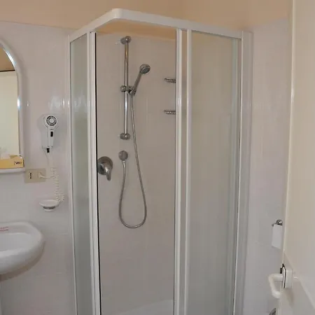 Casa Rosa 3*