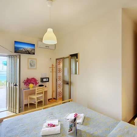 Casa Rosa 3* Портоферрайо